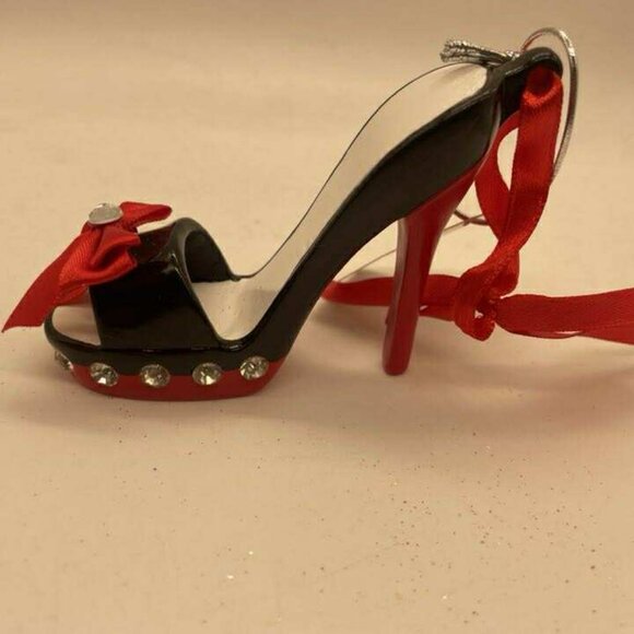 NWT Black & Red High Heel Shoe Ceramic Christmas Ornament Working Girl by Gibson - Picture 2 of 4